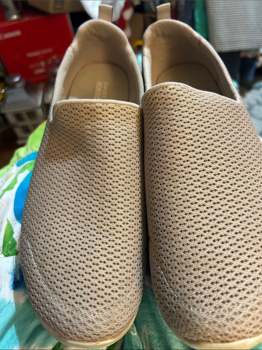 Skechers Women's Slip-On Mesh Sneakers in Light Tan. As Size 8.5. EUC